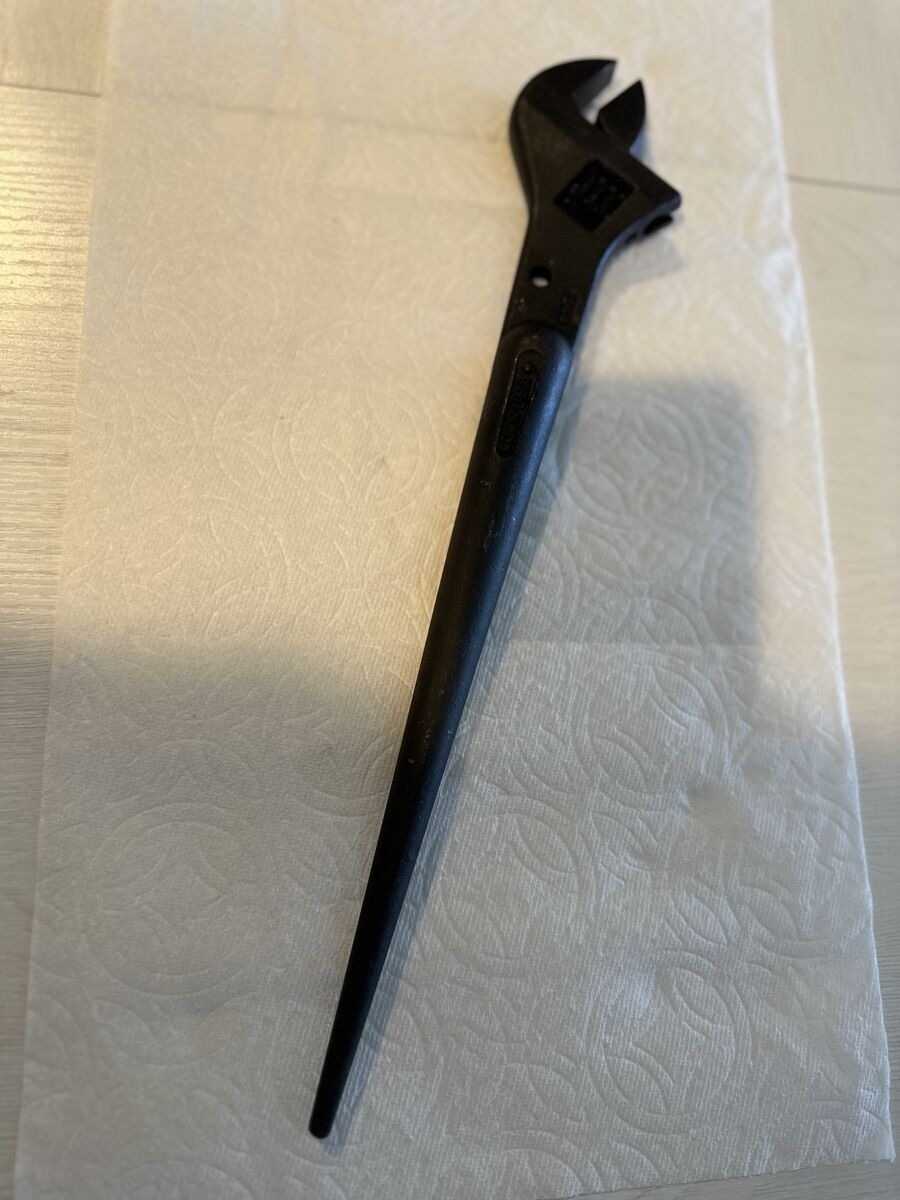 Klein 16" Spud Wrench, Brand New, Opens to 1-5/8"