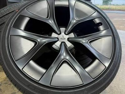 2026 Tesla Model Y Performance 21” Arachnid 2.0 Wheels & Tires – Less Than 80 Miles – TPMS Included
