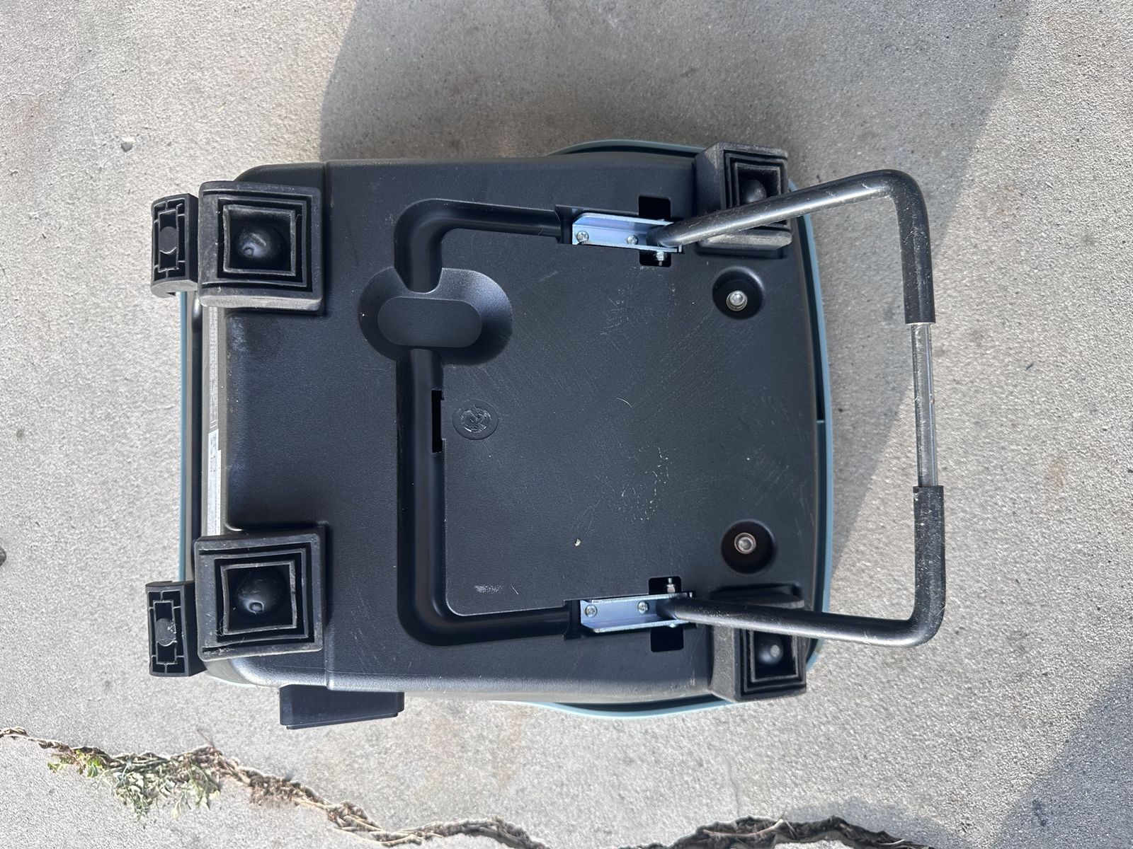 Main image 6
