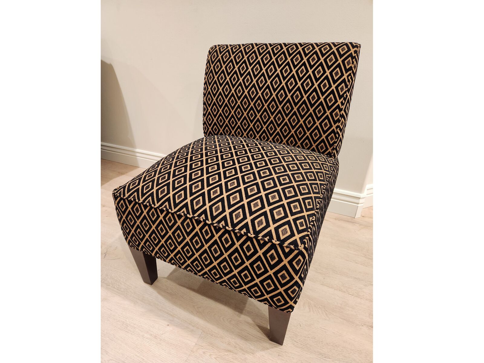 Black and gold chair