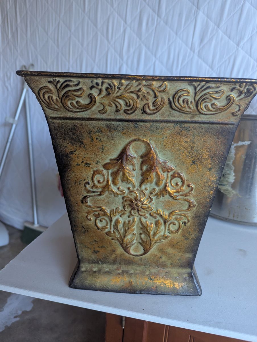 Fancy metal trash cans (2) 