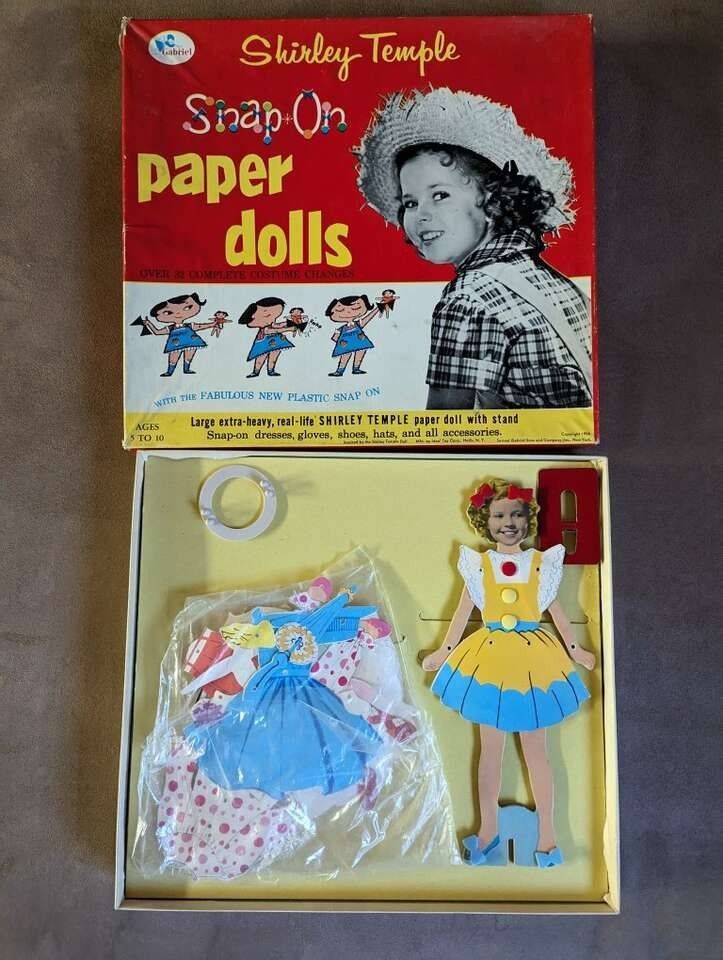 Paper Dolls