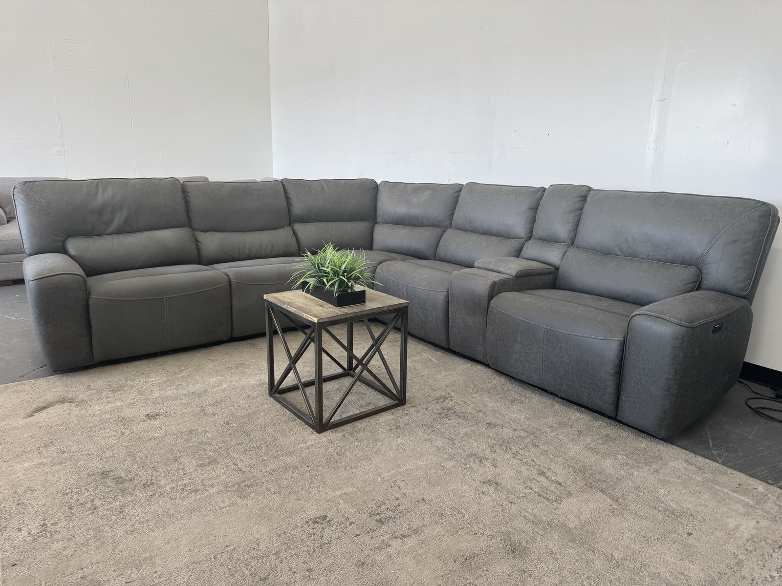 GRAY COSTCO FABRIC SECTIONAL POWER RECLINER SOFA COUCH