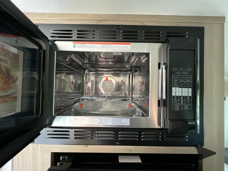 Main image 30