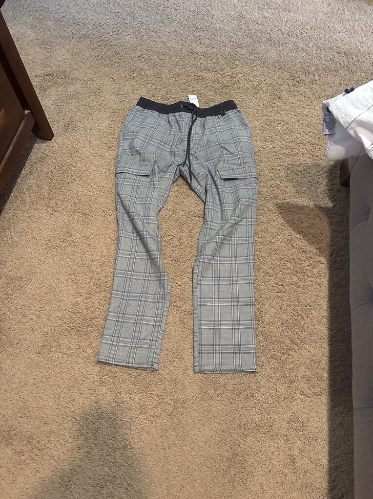 Pacsun Men’s Cargo Pants Medium