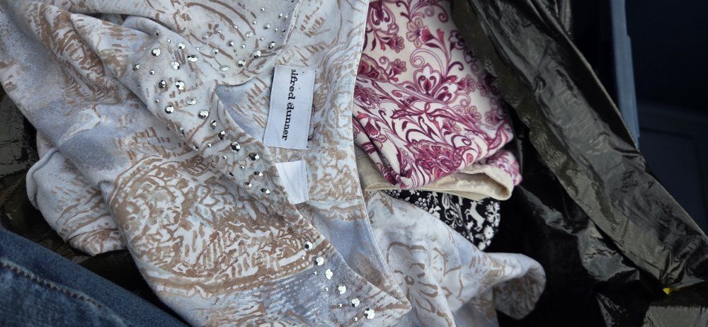 Bags of used clothes SUNDAY ONLY BUNDLE DEAL 6/7/26