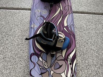 Hyperlite Womens Wakeboard And Bindings