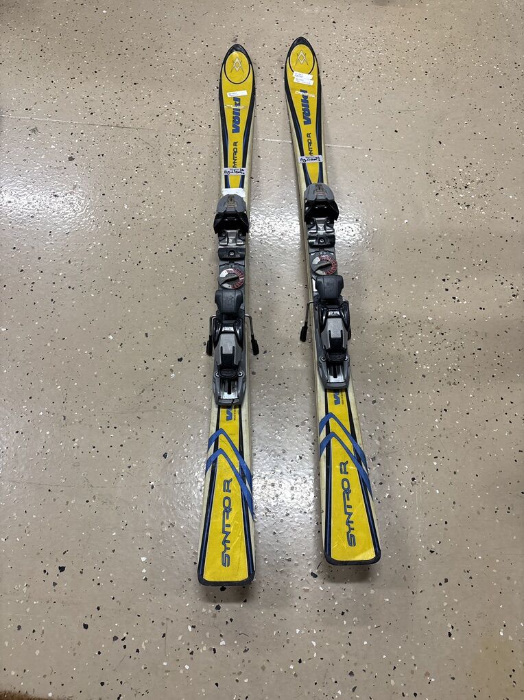Völkl Syntro R Skis – 140 cm
