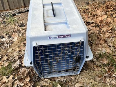 Pet Carrier Medium Sized