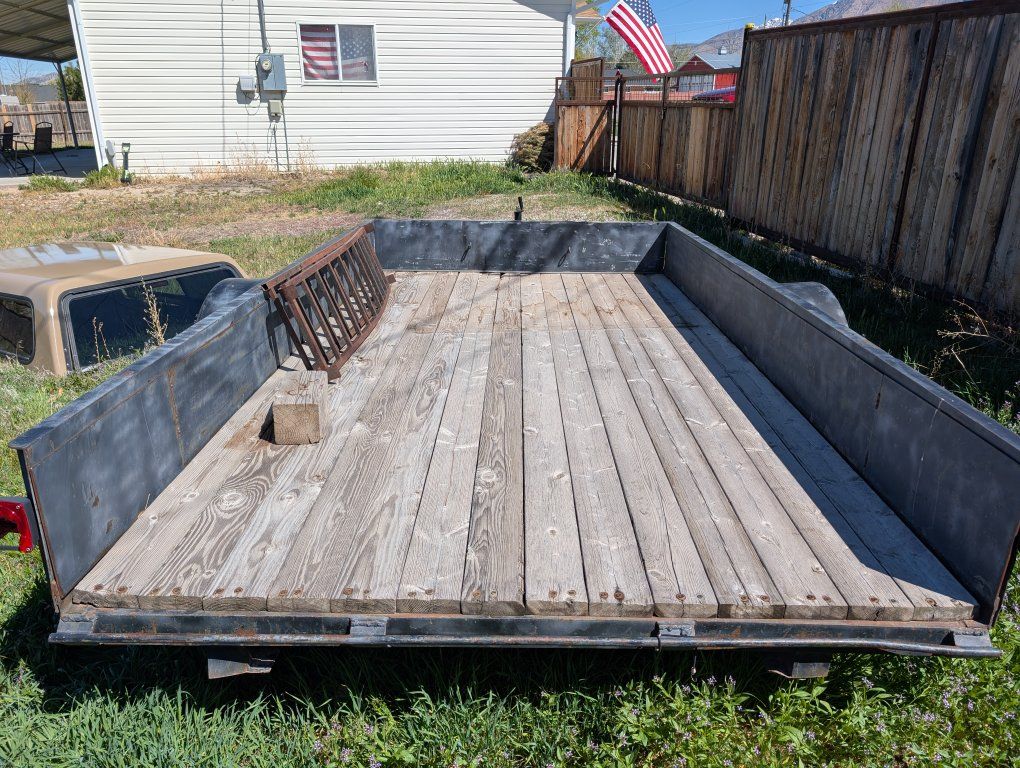 nice pulling trailer