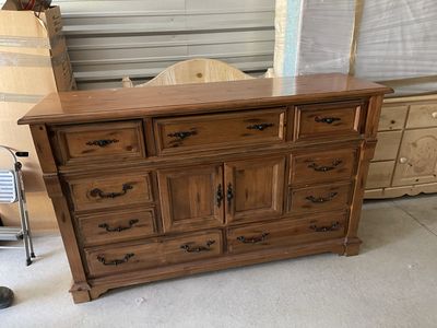 Vintage Style Solid Wood Dresser Set