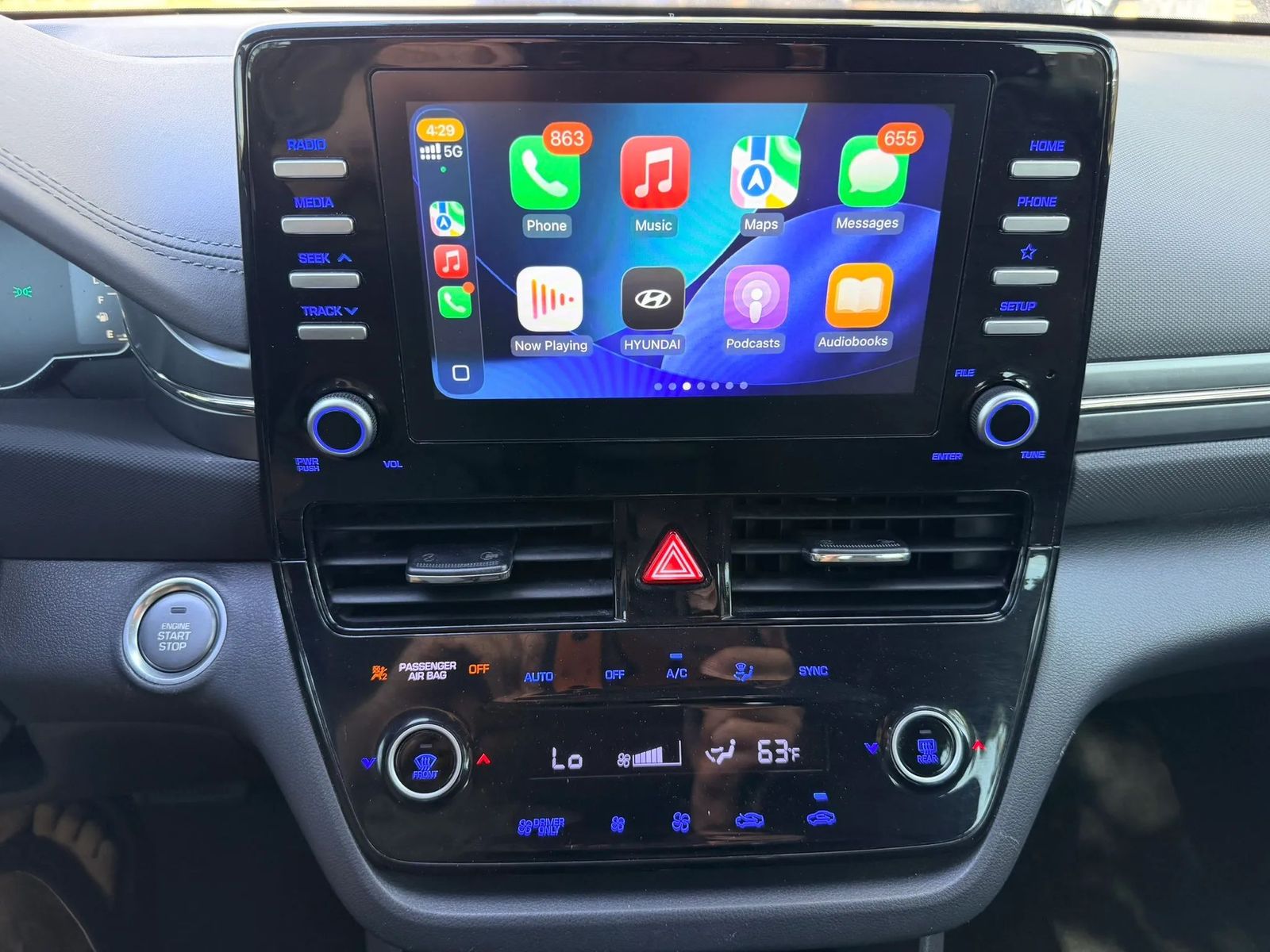 Main image 18