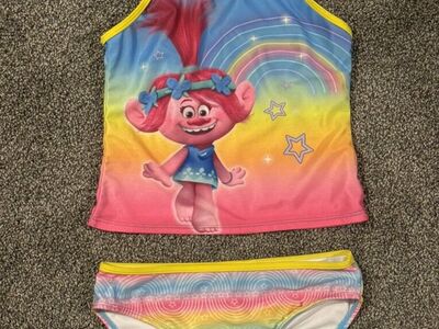 New Trolls cute size 7/8, swim suit 2 piece