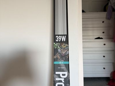 Arcadia light fixture 39Watt