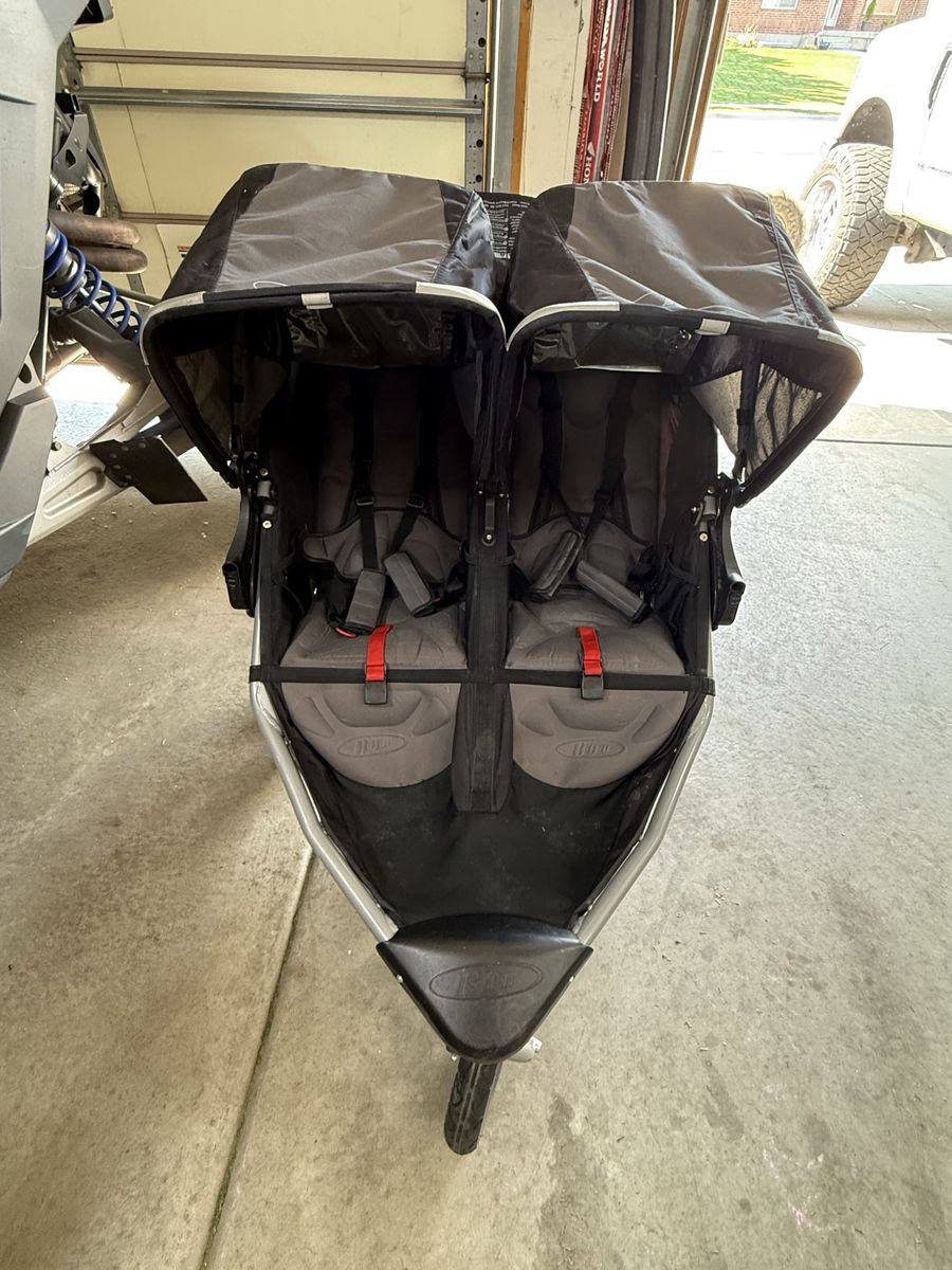 BOB Revolution Duallie Double Jogging Stroller - Black/Gray