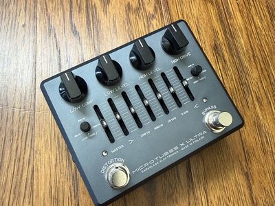 Darkglass Microtubes X Ultra Bass Preamp Pedal
