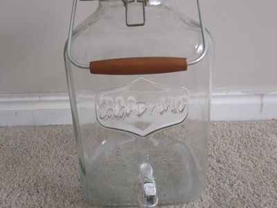 Vintage-Style Glass Cold Drink Dispenser with Spigot & Wire Handle, Q Glassware
