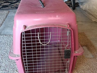 large Dog kennel $25