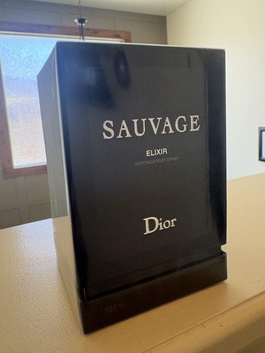 Dior Sauvage Elixer