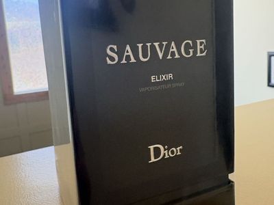 Dior Sauvage Elixer