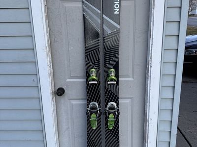 Faction Mana 4 Skis 190cm w/ Look Pivot 18 Binding