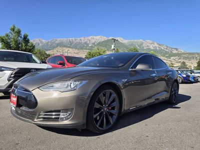 2016 Tesla Model S P90D