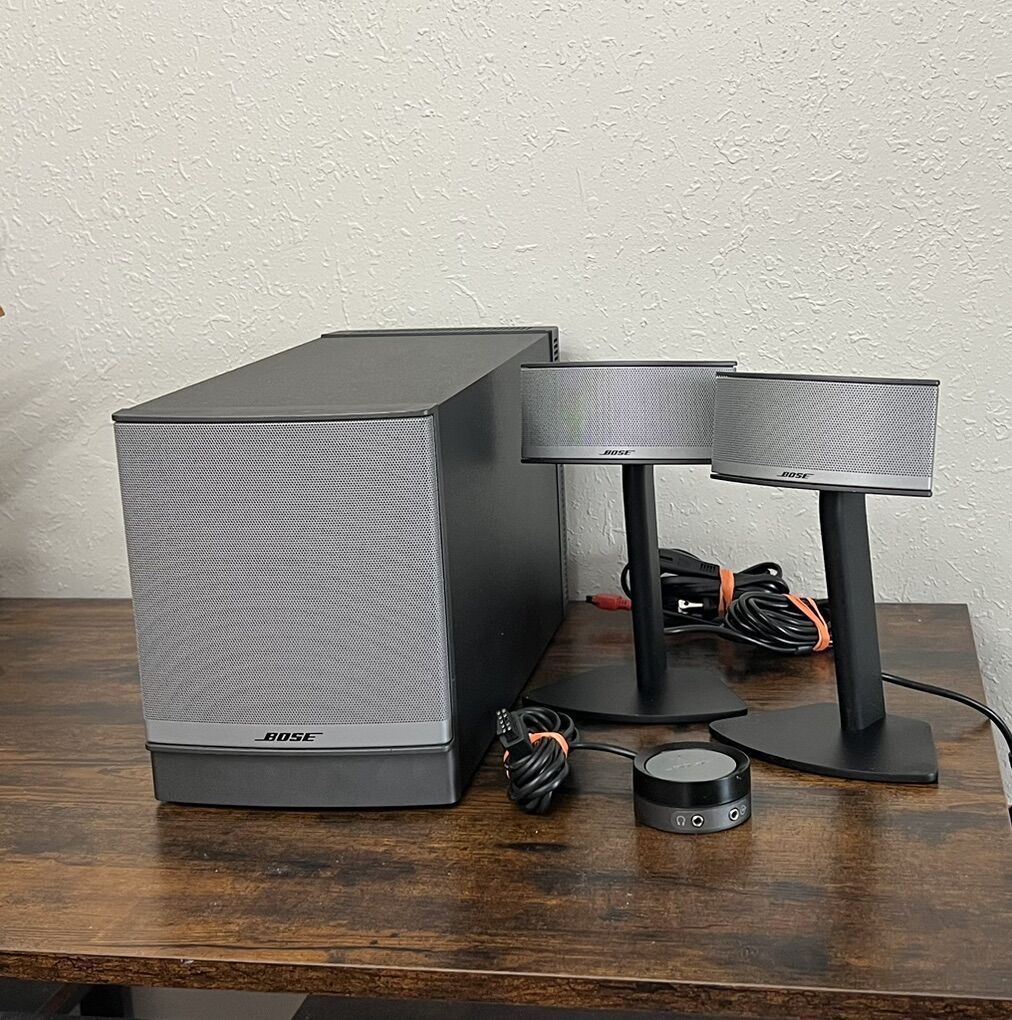 Bose Companion 5 Multimedia Speaker Set