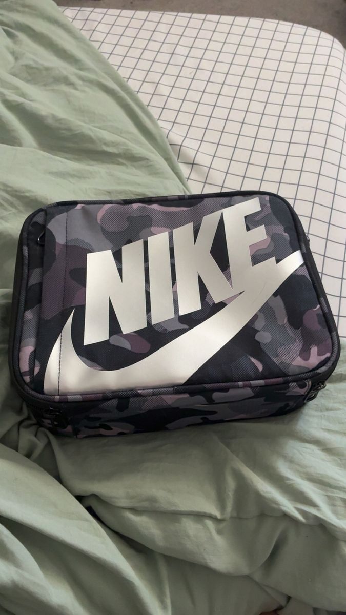 Nike Lunchbox