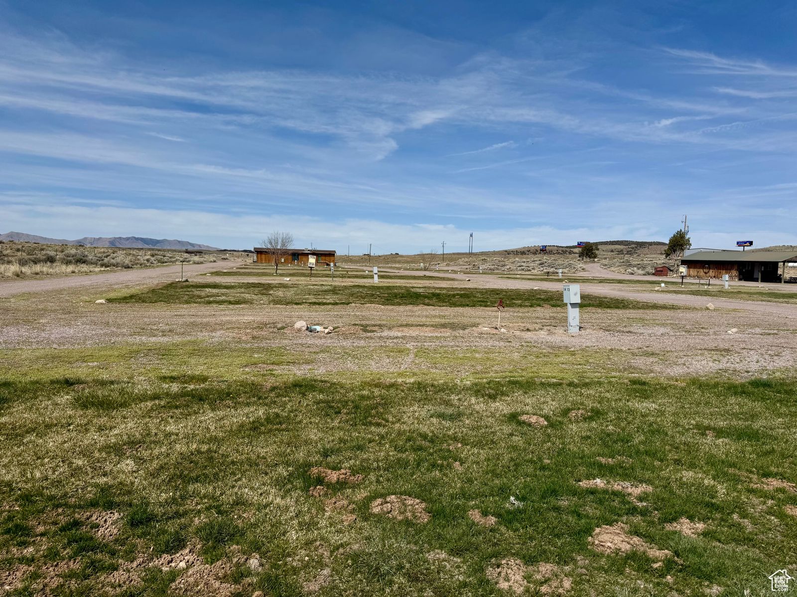 Main image 37