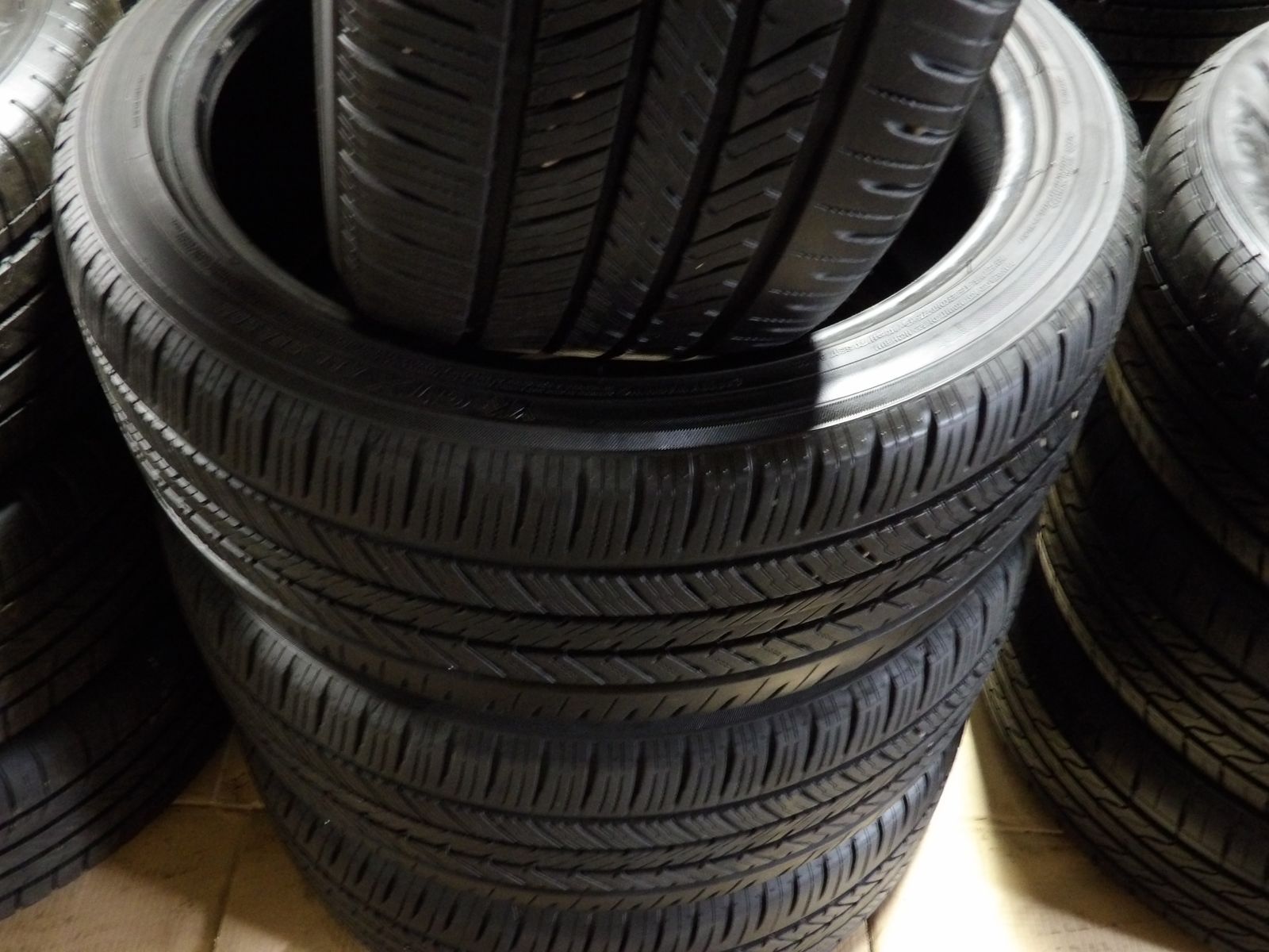 235/40R19 YOKOHAMA YK-GTX SET OF USED TIRES