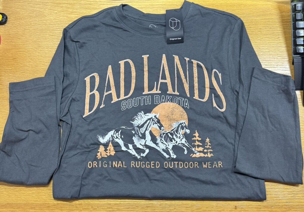 Grpahic Long Sleeve Shirts