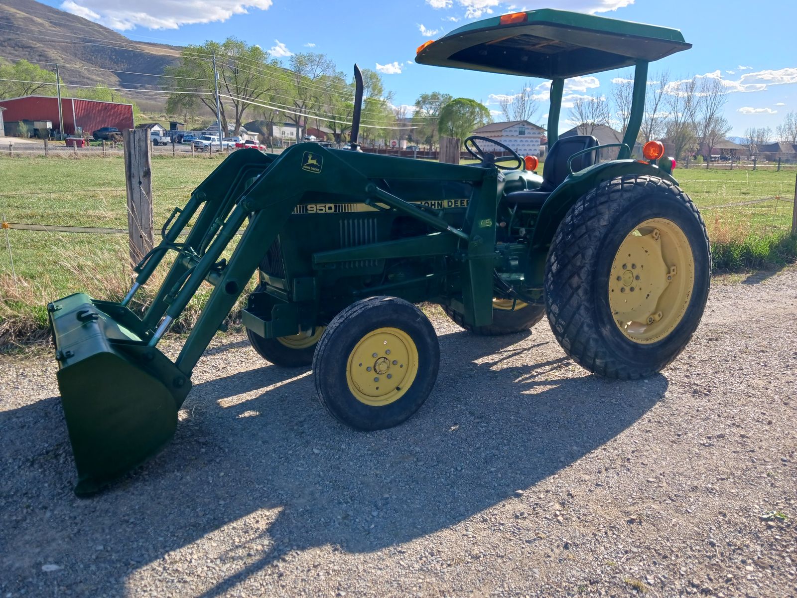 JOHN DEERE  950