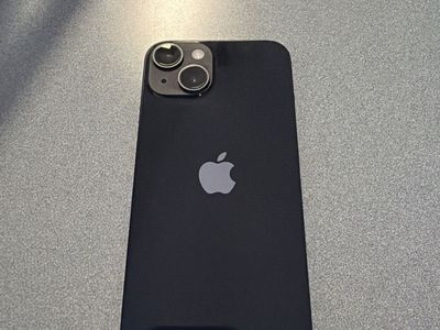 Black IPhone 14
