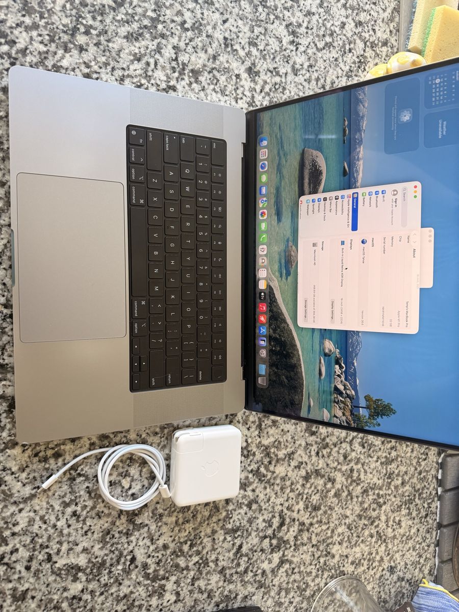 Trade/Sell 16” M1 Pro MacBook Pro 32GB/512GB