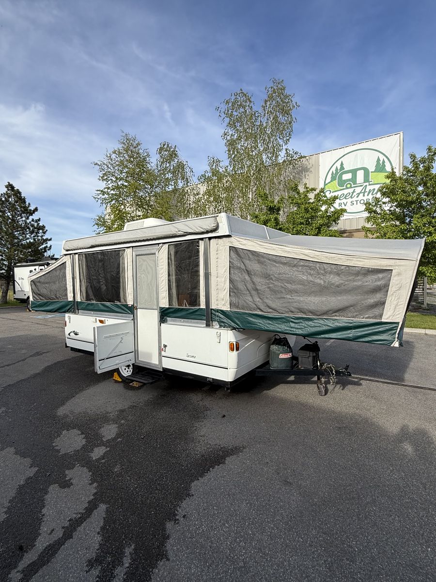 2003 Coleman Tacoma Pop Up Camper Travel Trailer