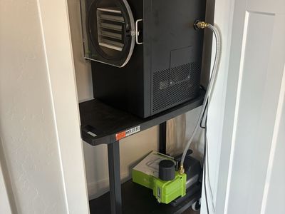 Harvest Right freeze dryer