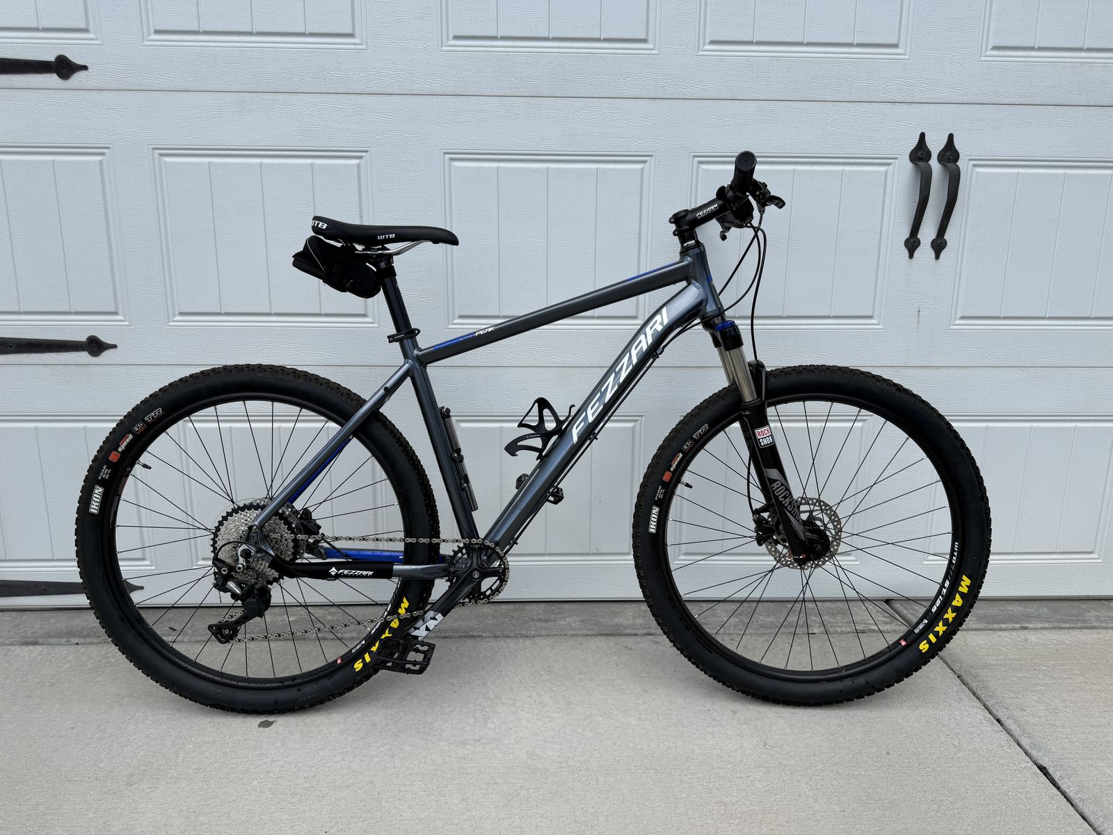 Fezzari Wasatch Peak 27.5 Mountain Bike – RockShox / Shimano Deore