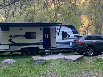2021 CrossRoads Zinger Lite ZR252BH Bunkhouse Travel Trailer