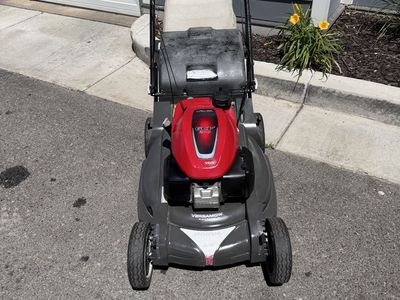HRX 217 Honda Self Propelled Lawn Mower