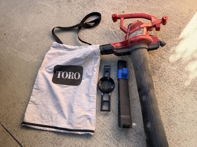 Toro Electric Ultra Blower/Vac - Includes Bag & Accessories