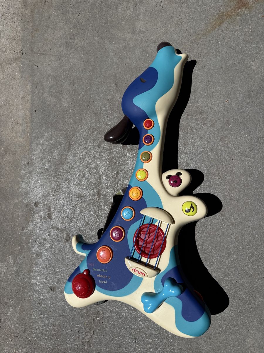 B. toys Woof-Woof Acoustic/Electric Howl Guitar - Dog-Themed Musical Toy for Kids
