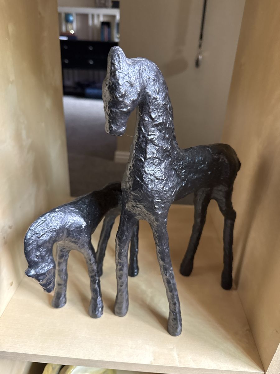 Vintage Style Cast Iron Horse Statues Set of 2 Decorative Figurines