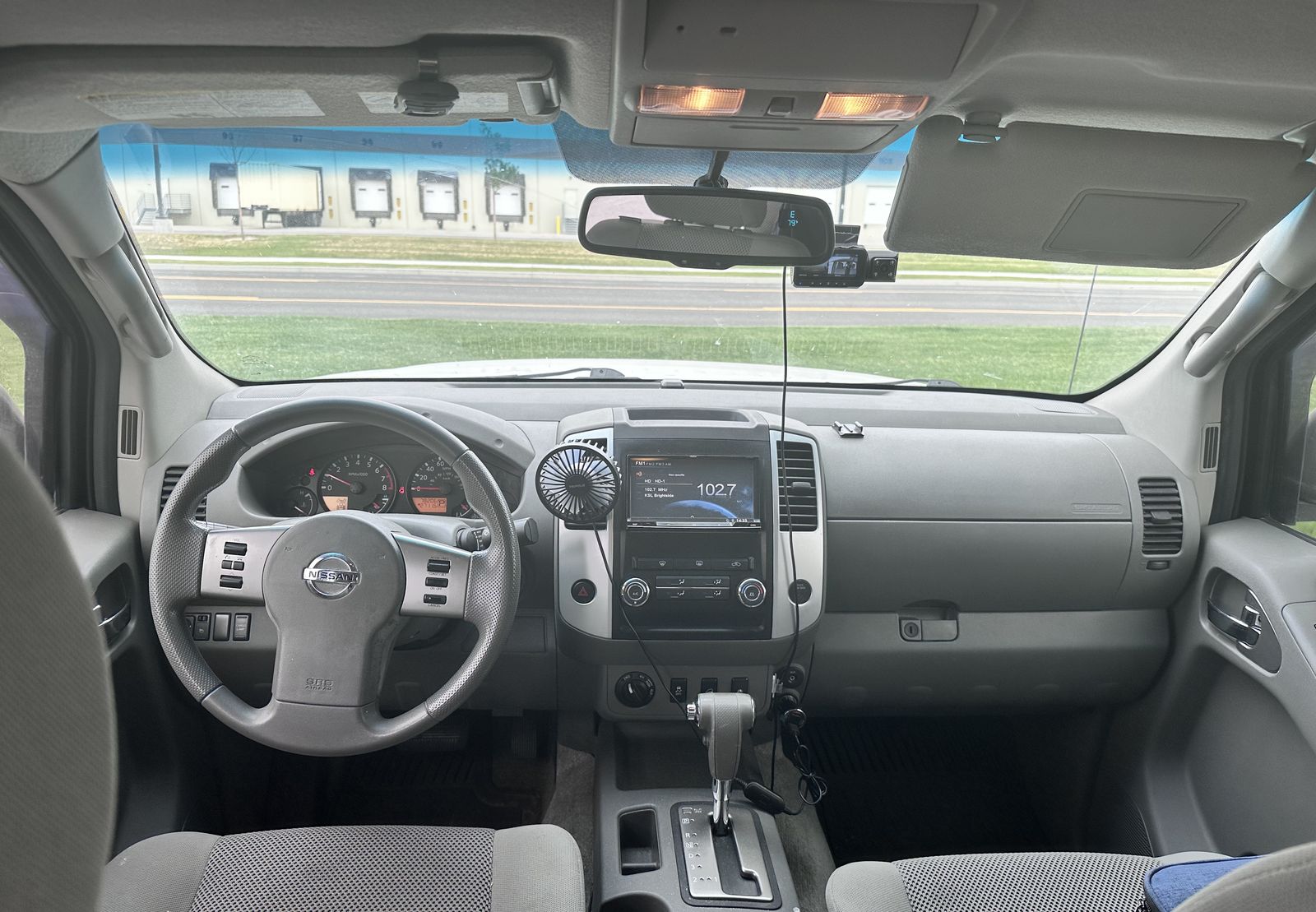 Main image 6