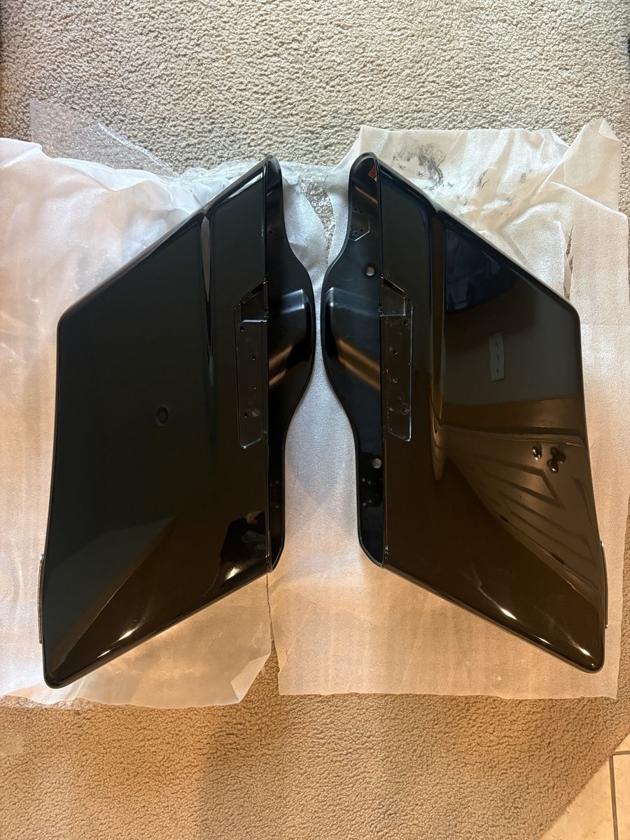 OEM Harley Davidson Saddlebags