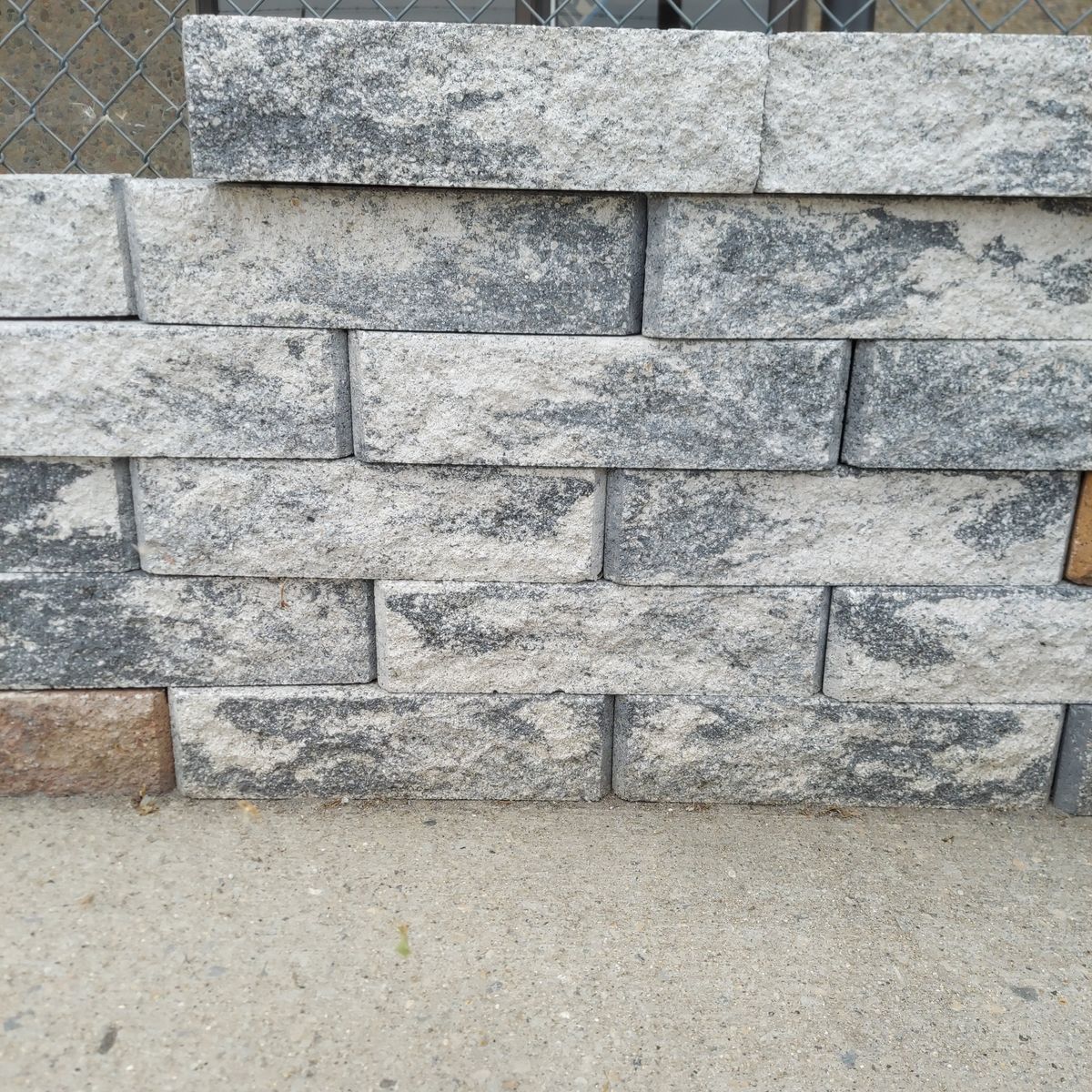 SILVERTON BLOCKS 6x4x16
