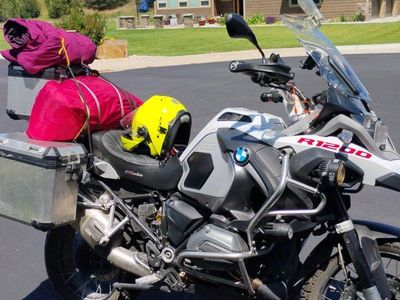BMW 2017 R1200GS Adventure Motorcycle