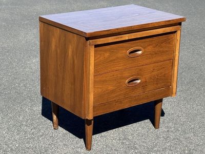 Vintage Mid Century Modern nightstand. Two drawer. Made by Dixie
