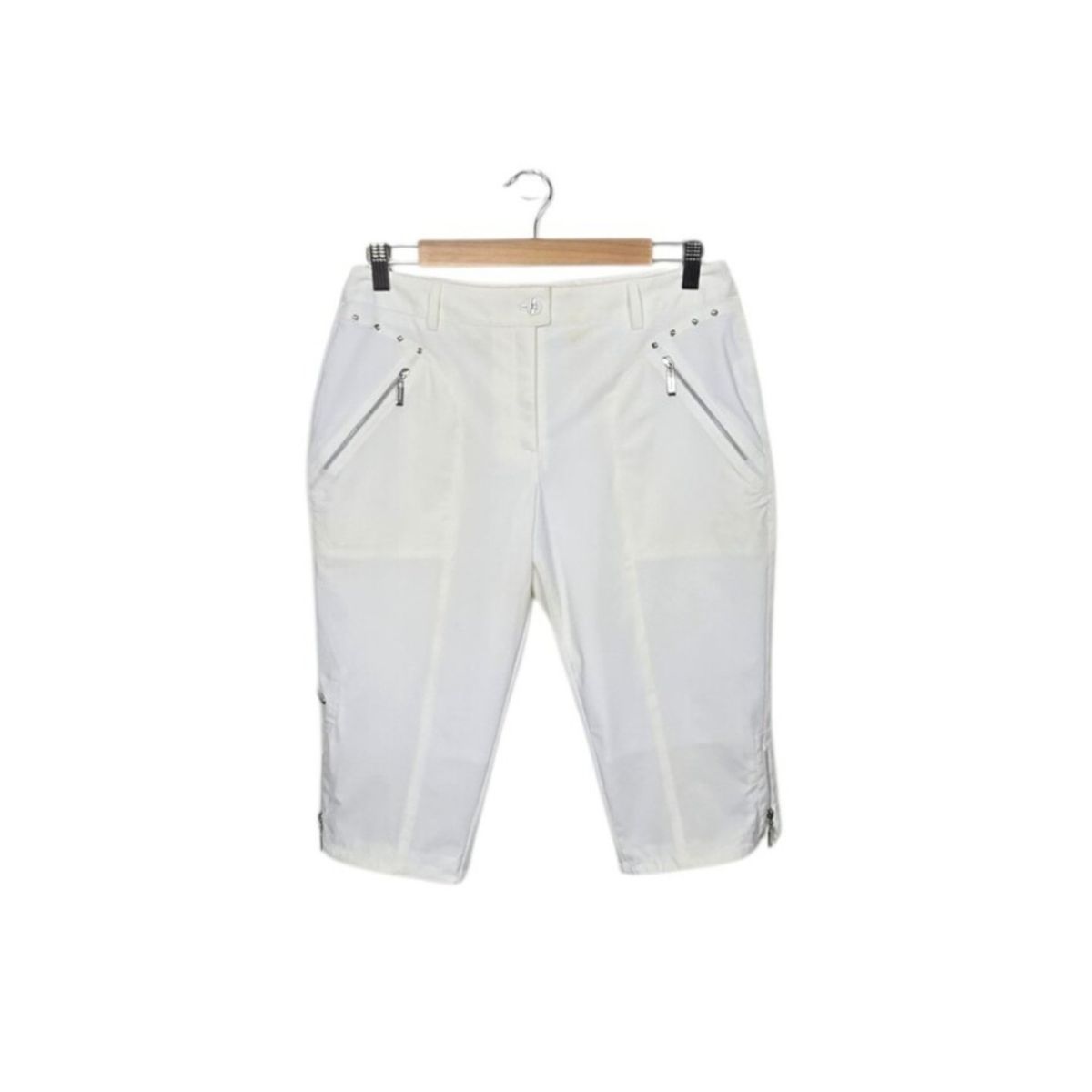 Jamie Sadock Stretch Golf Capri Studded Shorts Lightweight White Women's 4