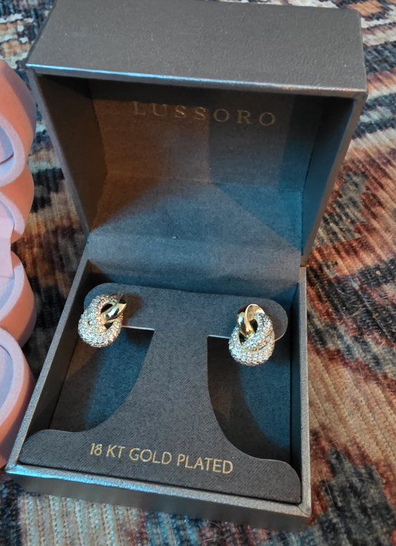 Lussoro 18kt Gold Plated Crystal Pave Knot Earrings in Box