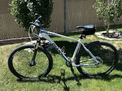 Giant Mountain Bike